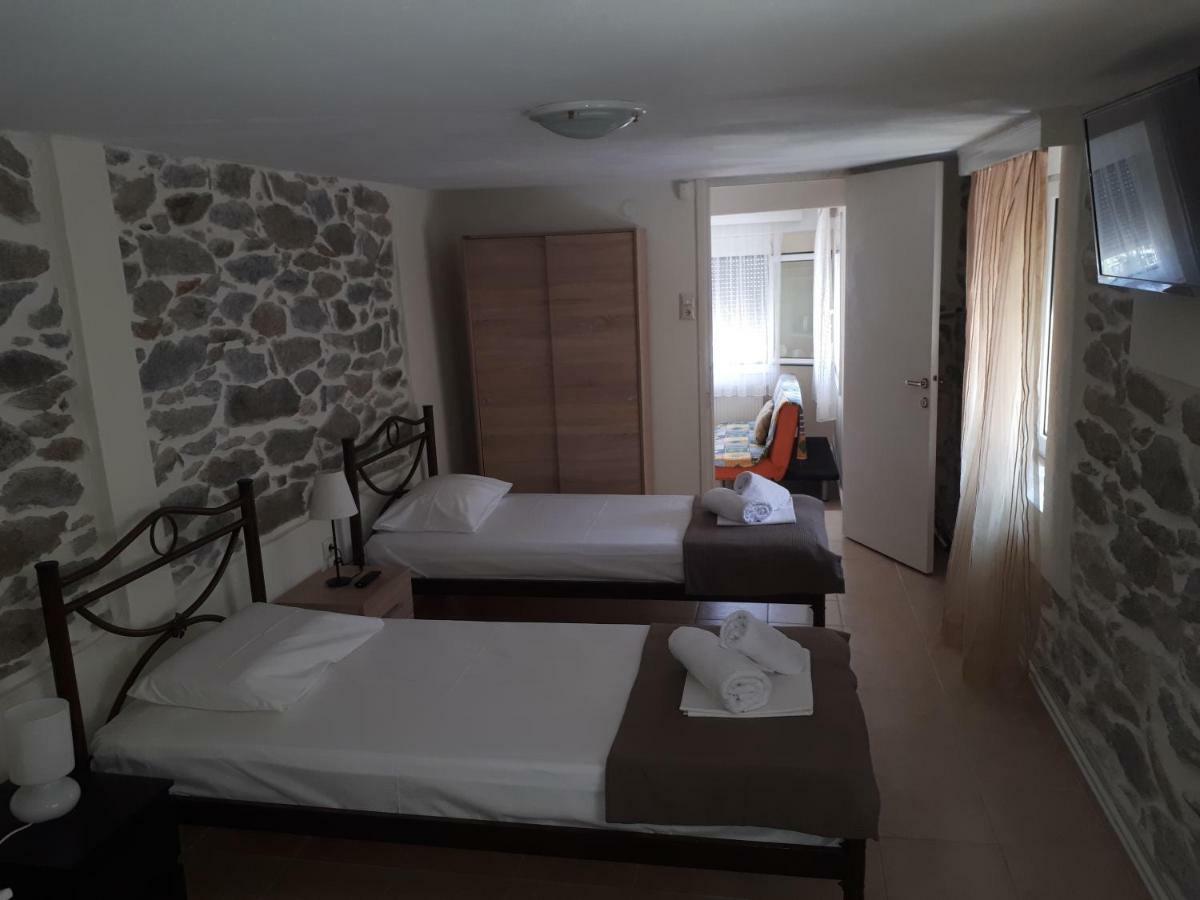 Efthimis Rooms Kavala Buitenkant foto